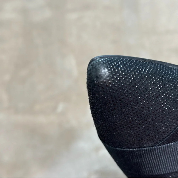 Stuart Weitzman Black Leather Flats Grosgrain Ribbon Black Studs Size 8.5 - Picture 10 of 10